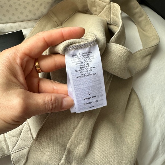 NEW Saint Laurent Tote Bag - Picture 2 of 4